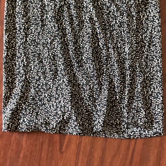 Becaal Chic Black and White maxi w elastic waist Skirt size medium - Picture 4 of 6